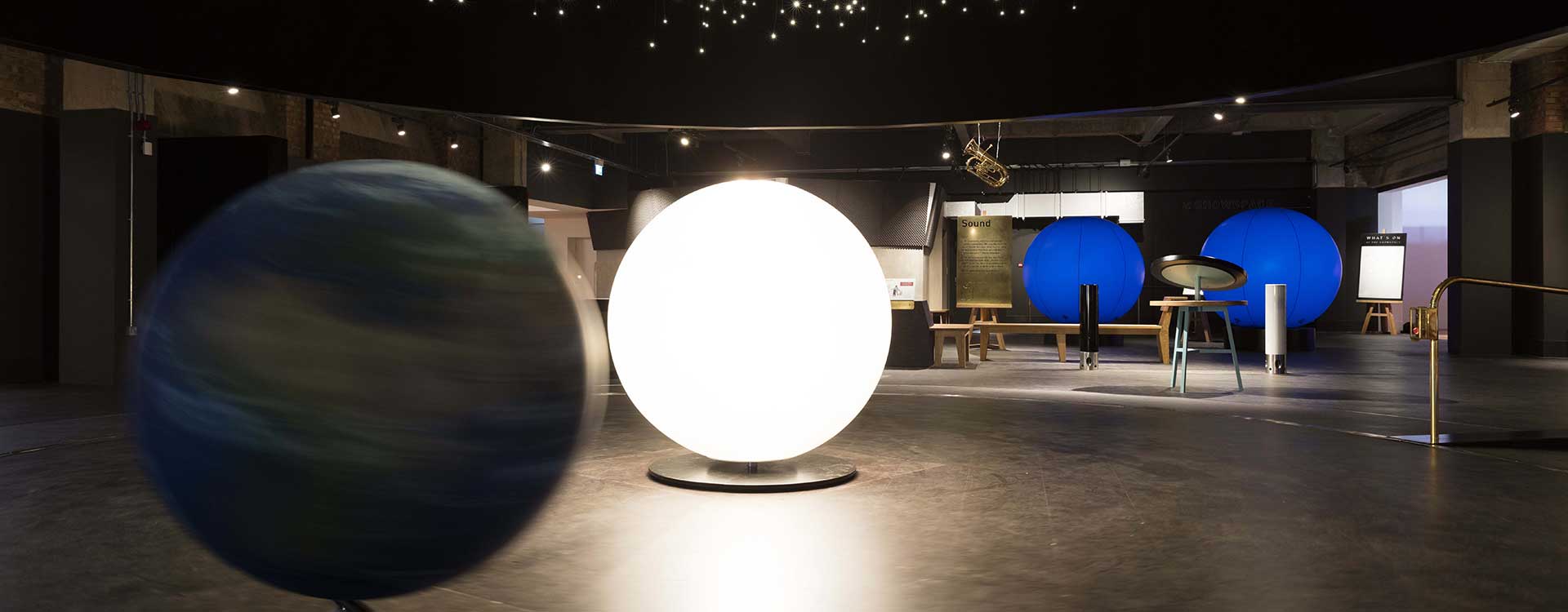 fibre optic lighting in the science museum
