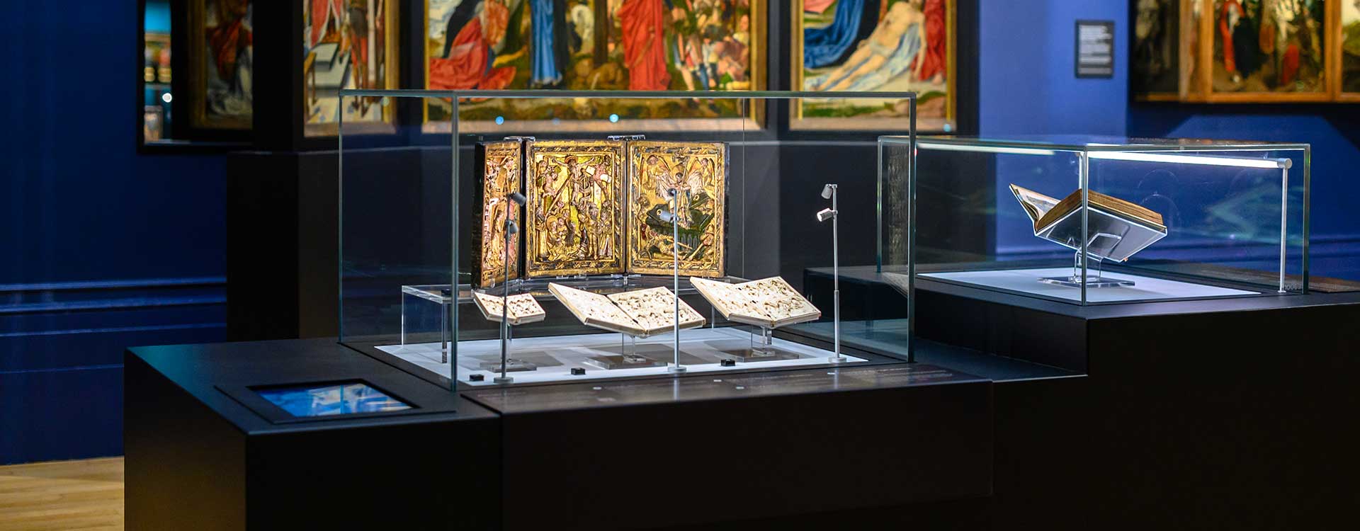 led stem lighting in the walker art gallery