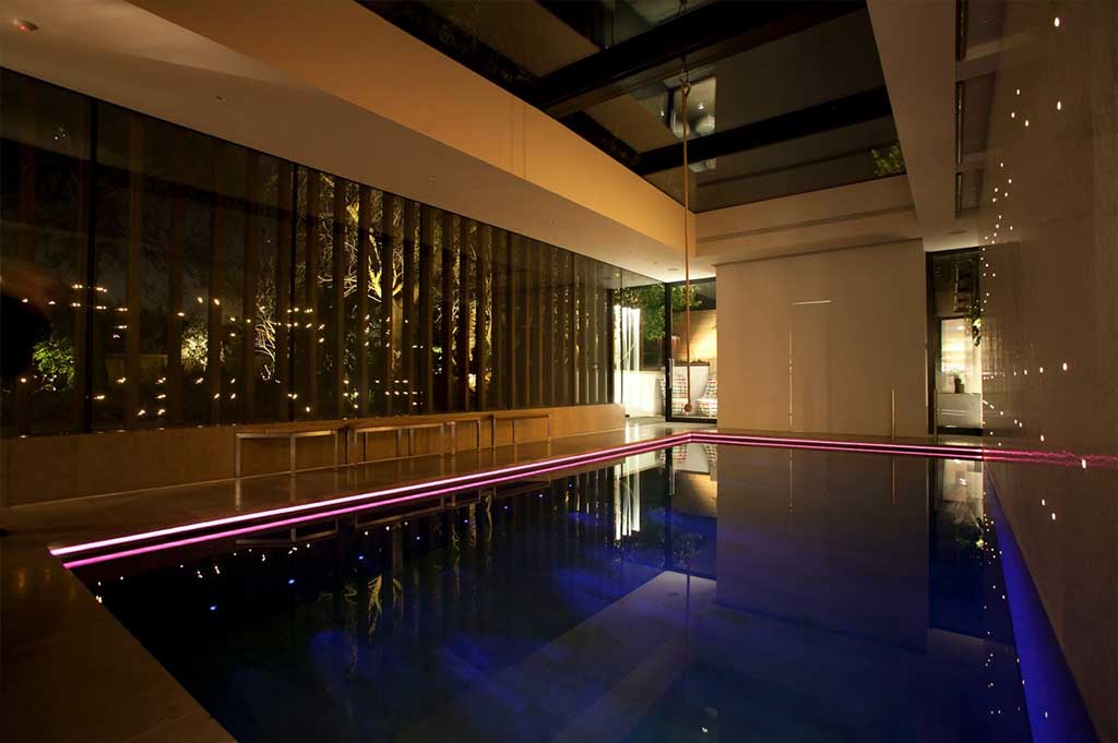 fibre optic lighting in private pool - 4