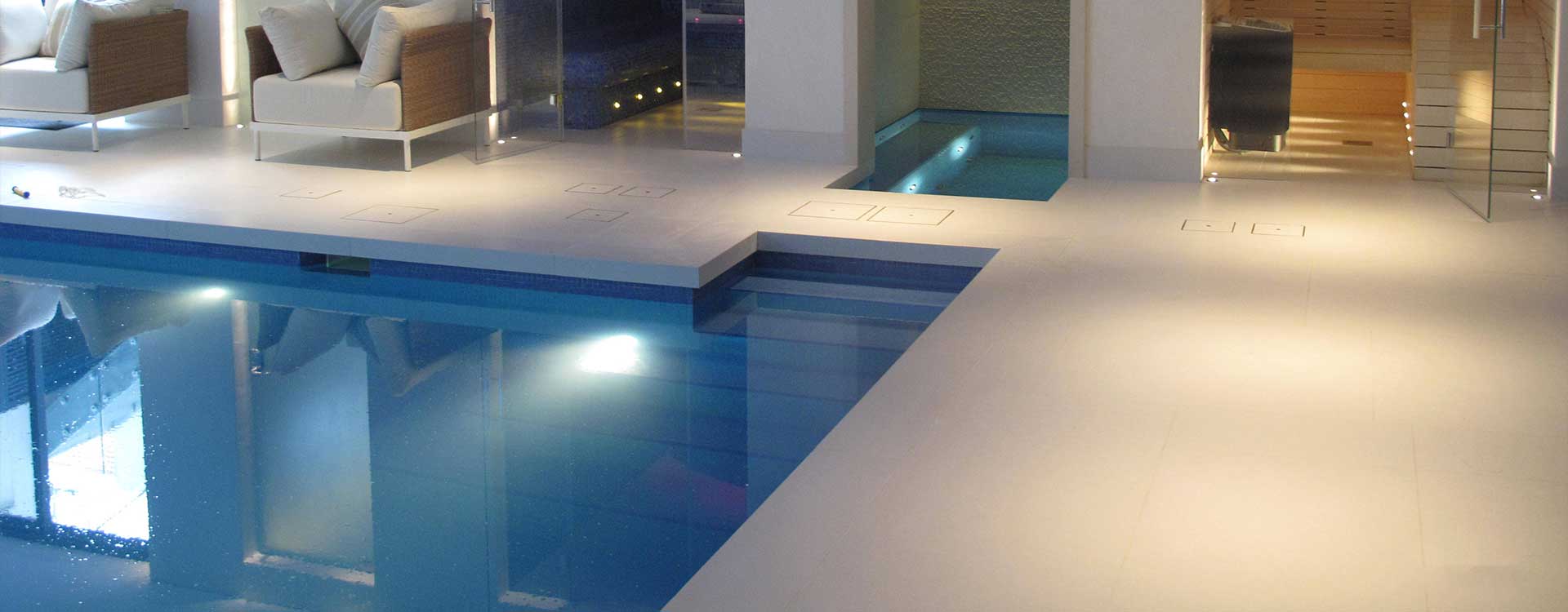 fibre optic lighting in a private pool